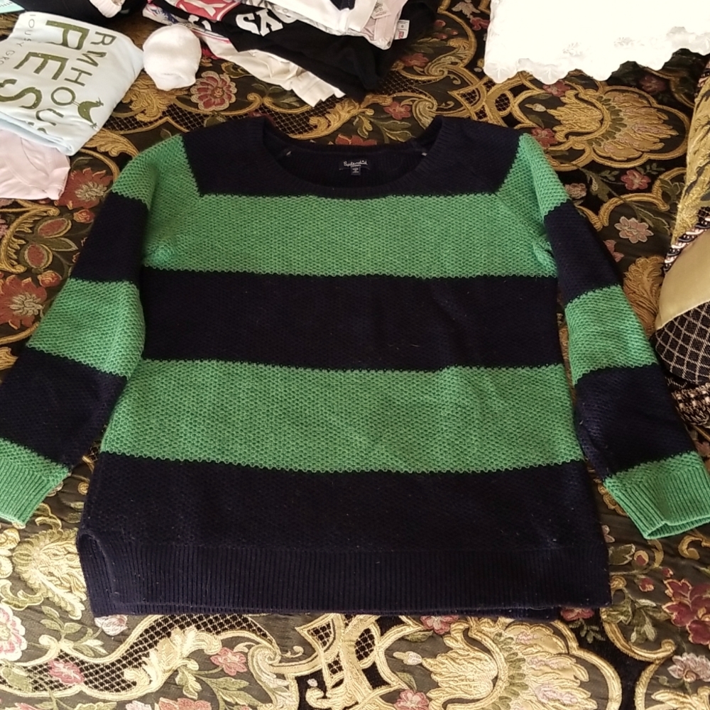 Sweater Splendid